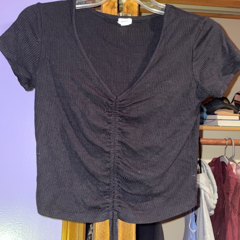Black Garage Cropped shirt w drawstring/tie bottom